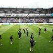 Football Equipe de France : « On est déçus »… Ouvert au public, l’entraînement des Bleus laisse les locaux sur leur faim